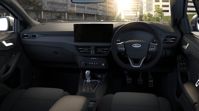 Ford Focus 1.0 EcoBoost Hybrid mHEV 155 ST-Line X Ed 5dr Auto Petrol Hatchback - Image 4